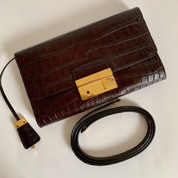 NWT! MICHAEL KORS GIA LEATHER CLUTCH WITH LOCK WITH DETACHABLE STRAP - Picture 1 of 15